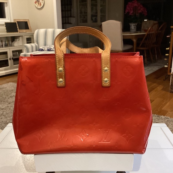 Louis Vuitton Vernis Red Reade PM Handbag - Picture 1 of 10